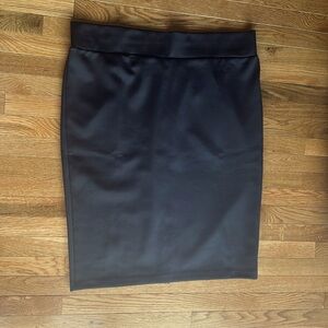 ELOQUII Neoprene Pencil Skirt - BLACK